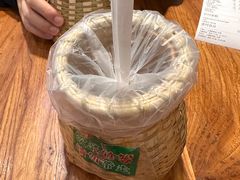 -云阿蛮云南生烫牛肉米线(奉贤路店)