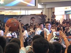 -鸿通城购物中心