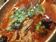 -成都你六姐·牛肉冒菜(上海环宇荟店)