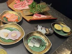 -铭牛烧肉·和牛海鲜自助(高新月牙湖店)