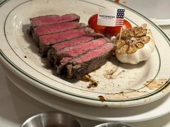 -MONICH牛排融合餐厅(和义大道购物中心店)