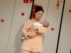 -优护佳医护级月嫂(和睦家浦西店)