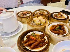 -万龙洲海鲜(大兴绿地缤纷城店)