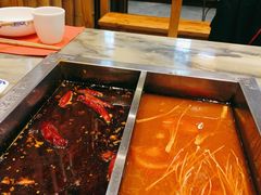 -月满大江经典成都火锅(麻城店)