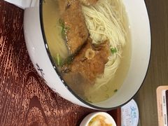 -百年老字号·观振兴蟹黄面·三虾面·苏式面(观前街富仁坊巷店)