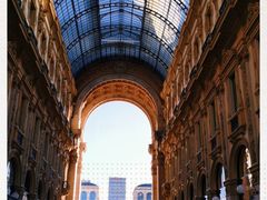 -埃马努埃莱二世拱廊