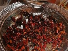 -小鱼小牛·鱼牛干锅·脆鱼火锅(世欧广场店)