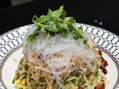 -五谷丰登农家院·地道胶东菜·海鲜烧烤(威海店)