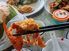 -四川小胡子海鲜(丁村万人海鲜广场店)