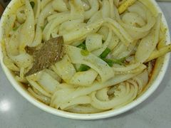 牛肉粉+1两粉-骏骏牛肉粉店(吉庆街店)