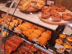 -巴黎贝甜(周浦海印店)