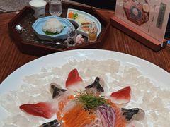 -龙悦湾酒家·八阵鱼生·渔人码头店