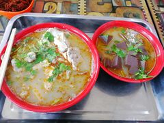 -春雨羊汤店(广开四马路总店)