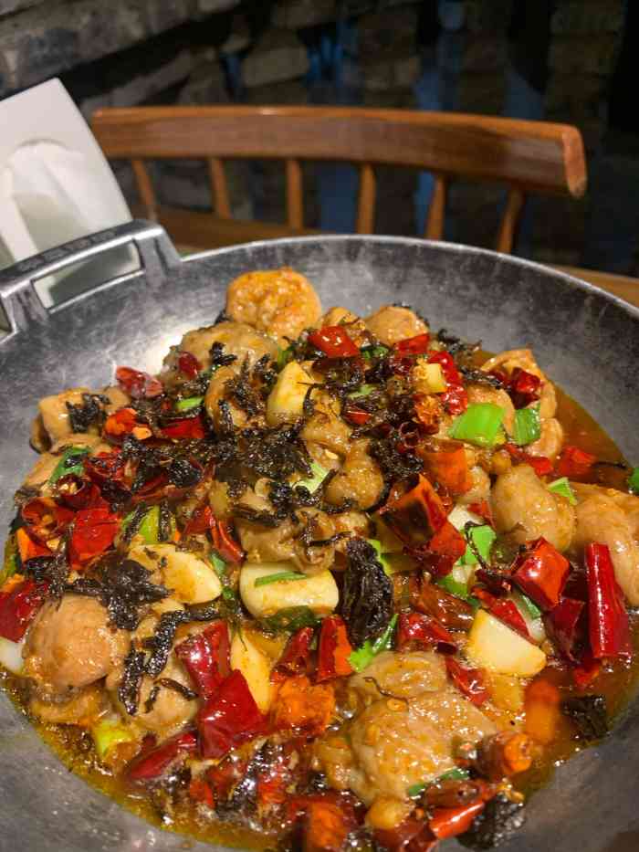 井水小厨61湘菜(活力广场店)-"井水小厨位于新城市广场南,环境优雅.