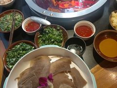 -王婆乔鲜鱼自助火锅(蜀汉路店)