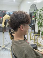 -TRIMS HAIR 修剪造型·烫染接发