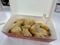 -香山胡记吴江路生煎(灵山路店)