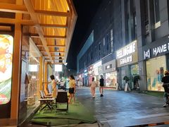 -仟吉·ART FARM主题店(菱角湖万达店)