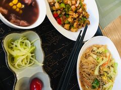 新竹炒米粉-滴水坊(星云文教馆店)