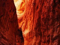 -天山神秘大峡谷