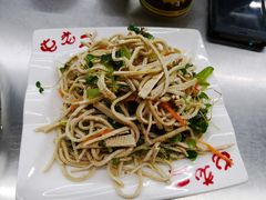 -屯老二农家铁锅炖·行业领军者(梅江店)