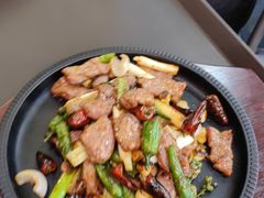 -巫山纸包鱼·干锅·腊猪蹄(龙洲大道店)