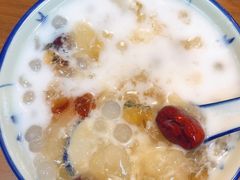 桃胶银耳西米露-一心甜汤(丹凤街店)