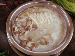 -巴山一绝烤全羊(三圣乡刘家花园店)