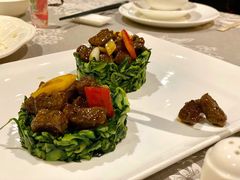 脆瓜炒雪花牛肉粒-香云轩·顺德菜(香云纱园林酒店店)