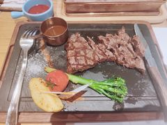 原石经典牛扒-原石牛扒·约会餐厅(龙城万科里店)