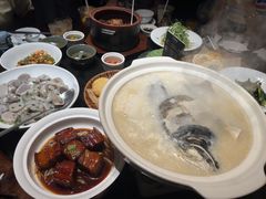 -许爷家·生态湖鲜(徐汇日月光店)