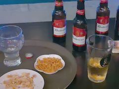 -Tipsy Bar•屋顶露台酒吧&水烟吧