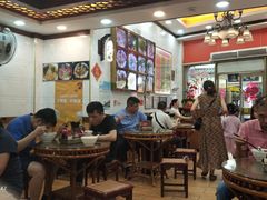 大堂-正宗潮州鱼蛋粉(长寿西路店)