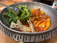-喇喇排骨火锅·传统韩式脊骨汤(望京西园总店)