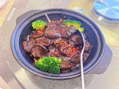 菌香酱焖黑豆腐-郑猛记石岐鸽主题餐厅(长江店)