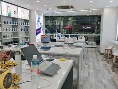 -荣耀授权专卖店(黄浦浙江中路店)