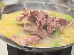 -南京悦客假日酒店