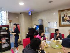 -维也纳酒店(上海虹桥枢纽松江新桥店)