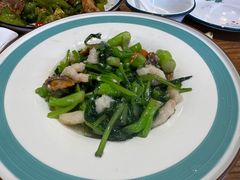 -东来菜馆•手抓海鲜家常菜•海鲜锅贴(鸽子窝店)
