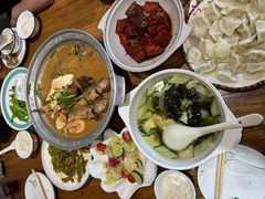 -东来菜馆•手抓海鲜家常菜•海鲜锅贴(鸽子窝店)