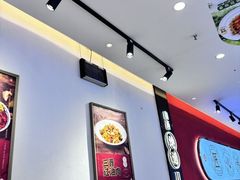 -初晋·山西地道刀削面.晋北莜面香(星耀城店)