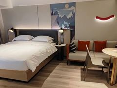 -宜尚酒店(广州上下九永庆坊长寿路地铁站店)