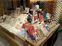 零售区-猫的天空之城概念书店(苏州诚品店)
