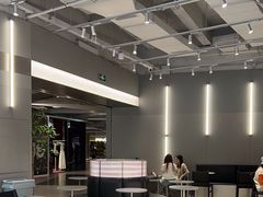 -M Stand(成都COSMO店)