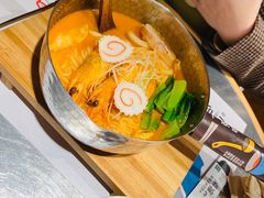冬阴功大虾线食-火山屋台(新街口创始店)