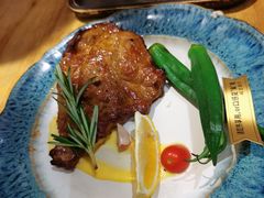 -秘密旅行Bonjour(黑金冠 江南西店)