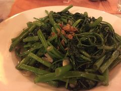 -Lanterns Vietnamese Restaurant