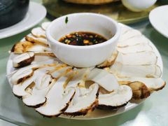 松茸刺身-藏味八珍特色火锅
