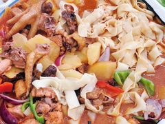 -撒拉人家.酸菜牦牛肉火锅