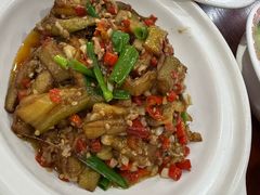 -湖南人家湘菜馆(镇江路店)